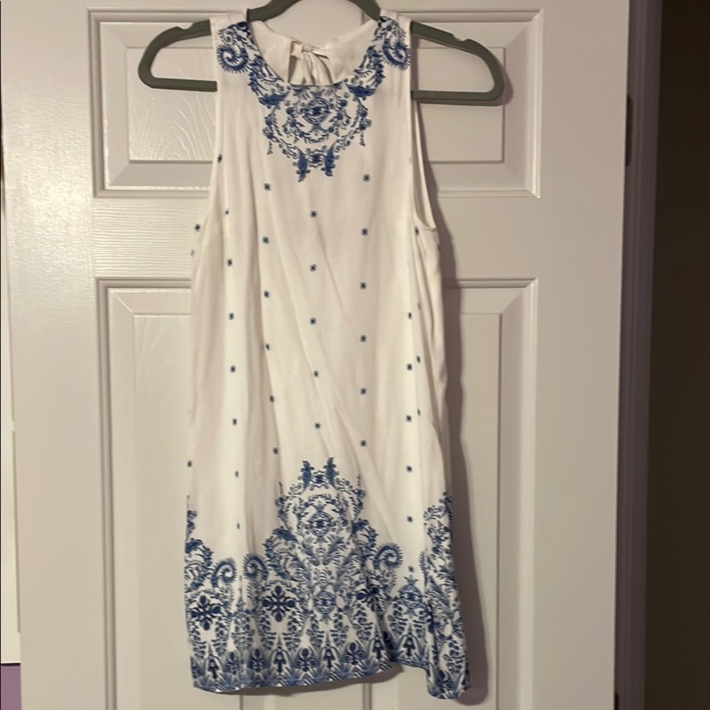 Prince & Fox White and Blue Tunic Top